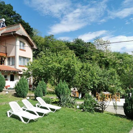 Готель Casa Noastra Оршова Екстер'єр фото